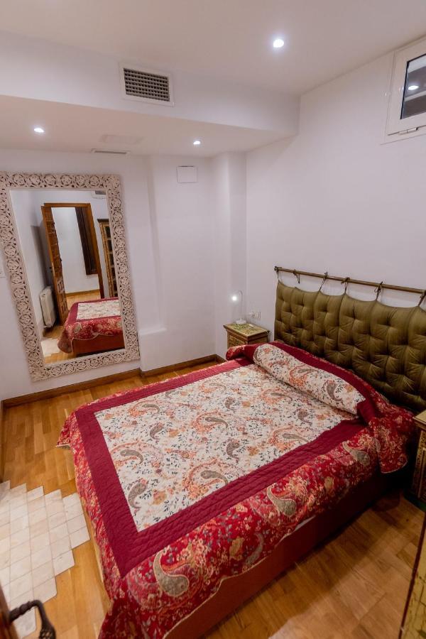 Suay Apartments Севілья Екстер'єр фото
