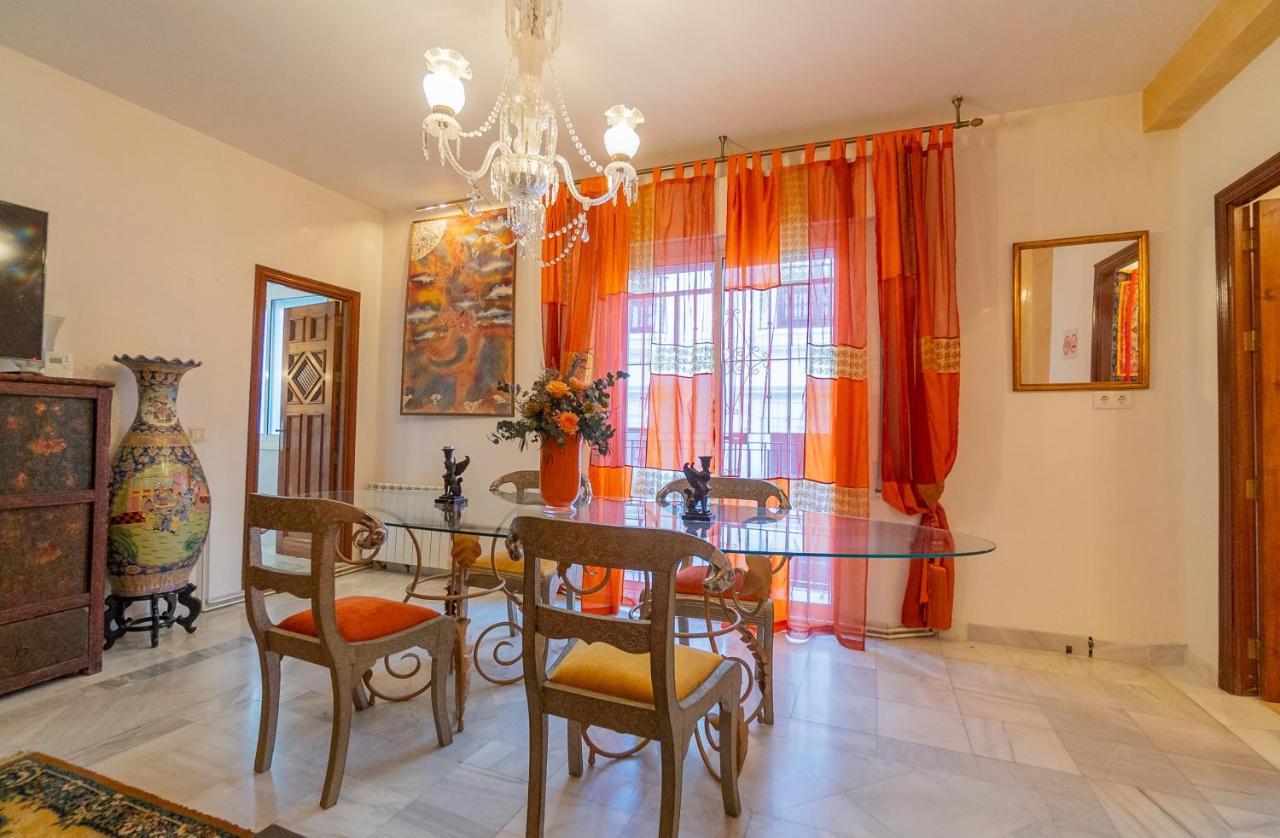 Suay Apartments Севілья Екстер'єр фото