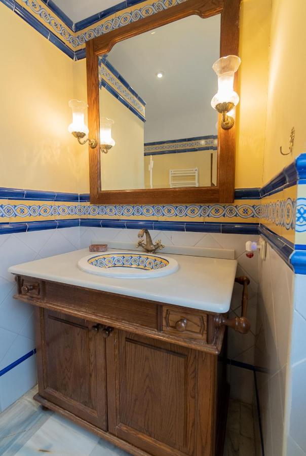 Suay Apartments Севілья Екстер'єр фото