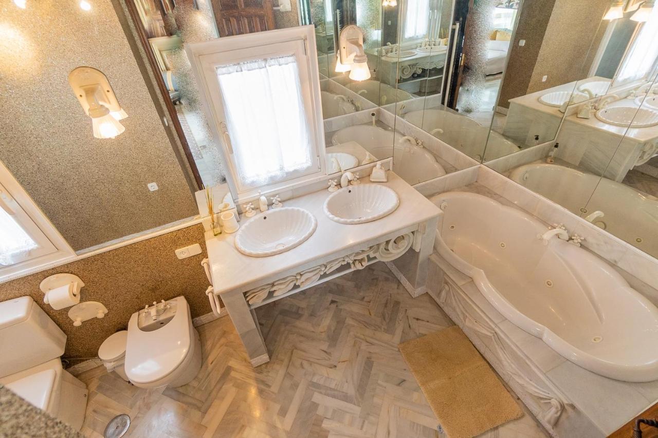 Suay Apartments Севілья Екстер'єр фото