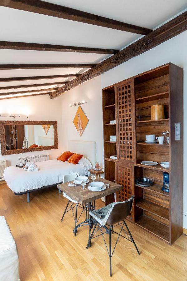 Suay Apartments Севілья Екстер'єр фото
