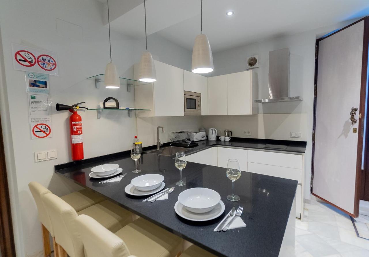 Suay Apartments Севілья Екстер'єр фото